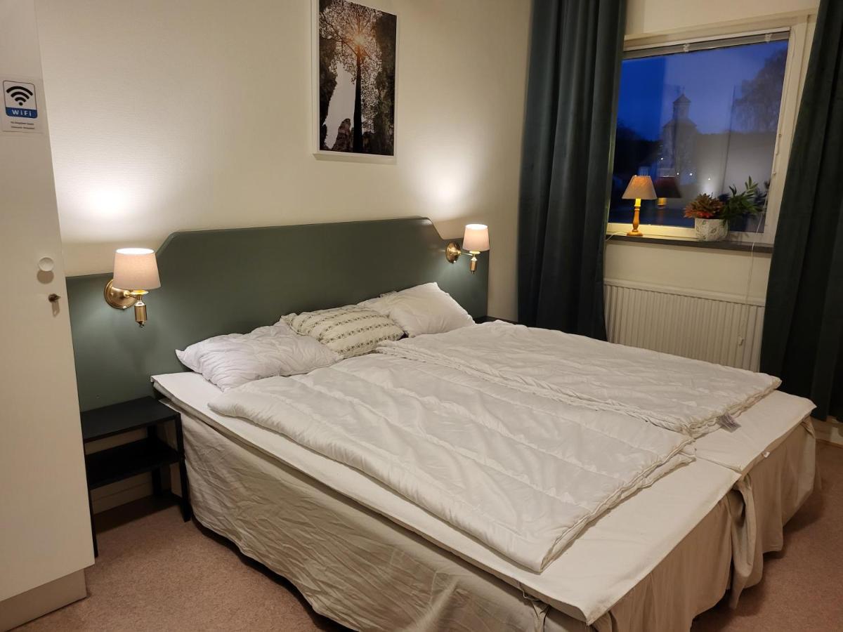 Kg Sleepover & Staellplats Karl Gustav Ngoại thất bức ảnh